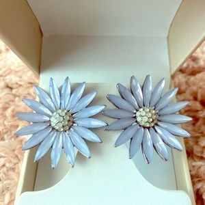 Flower earrings